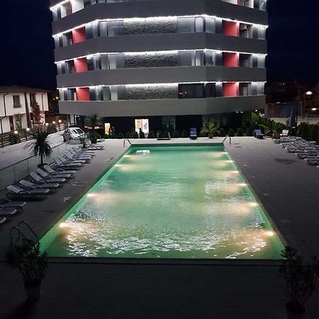 Ferienwohnung Apartament Unique Relax Năvodari Exterior foto