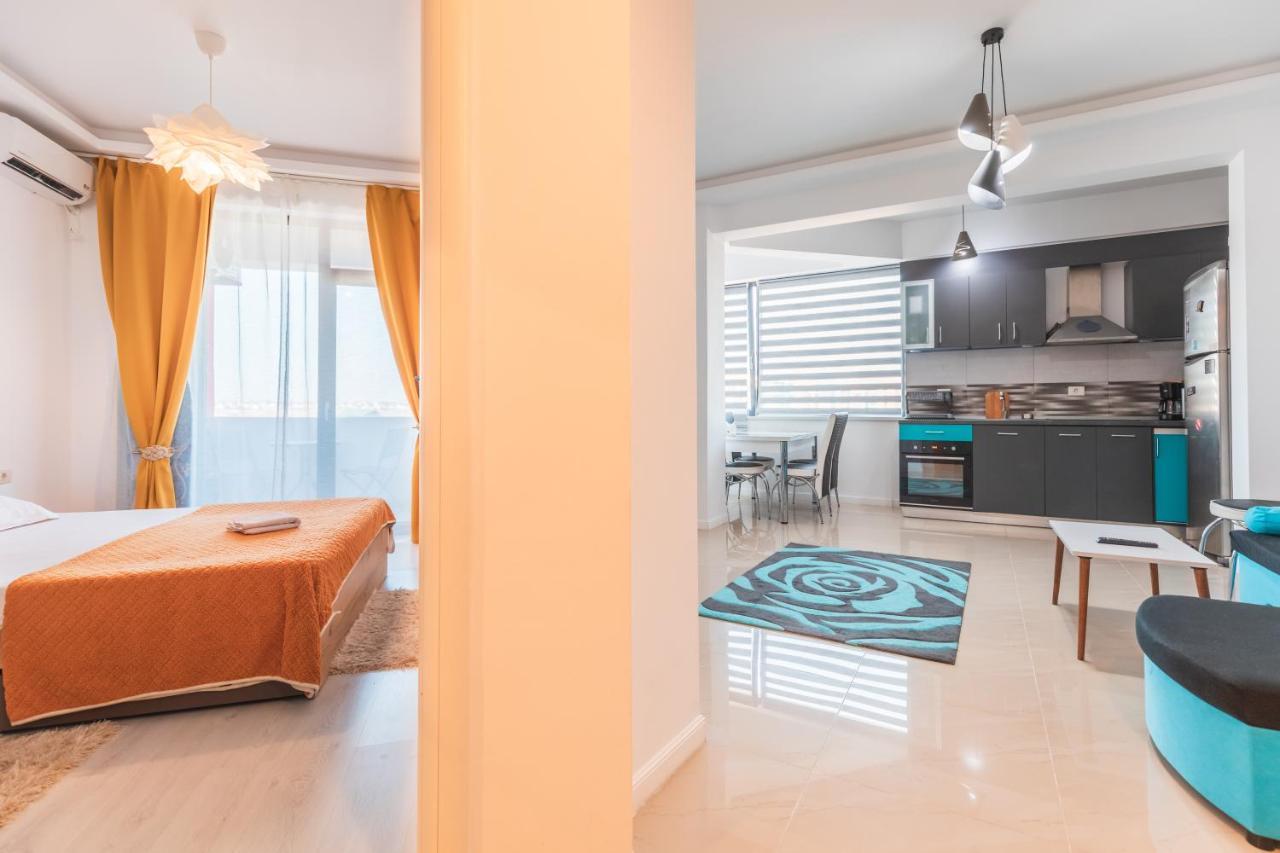 Ferienwohnung Apartament Unique Relax Năvodari Exterior foto
